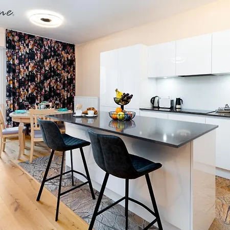 Apartment Wonder - Wyszynskiego 9 Blisko Deptaka Miejskiego, Placu Zabaw I Parku Zdrojowego